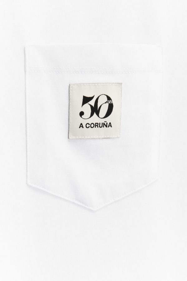 50. YIL DÖNÜÜ YAMALI CEPLİ T-SHIRT - از برند زارا