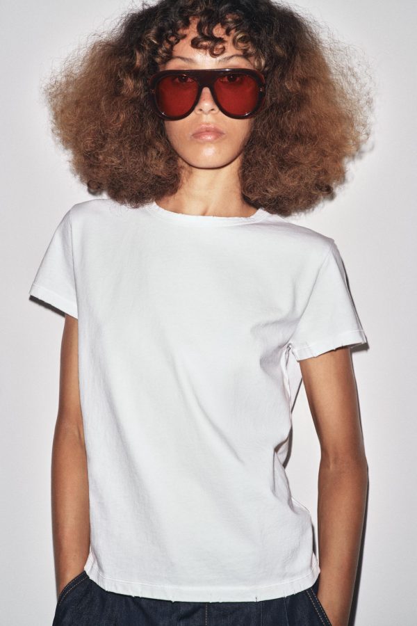 REGULAR YIRTMAÇLI T-SHIRT - از برند زارا