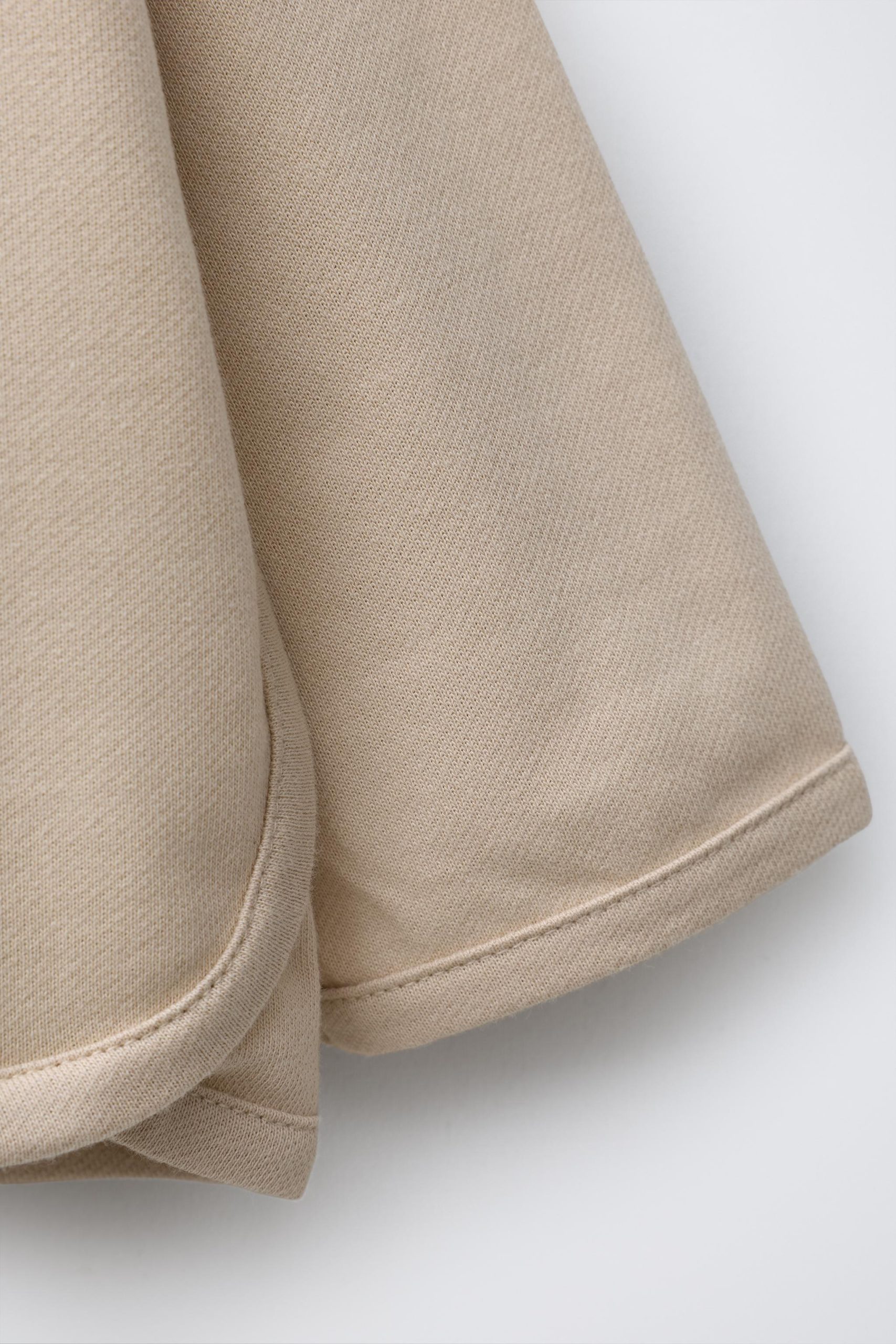 تیشرت گلدوزی شده - از برند زارا