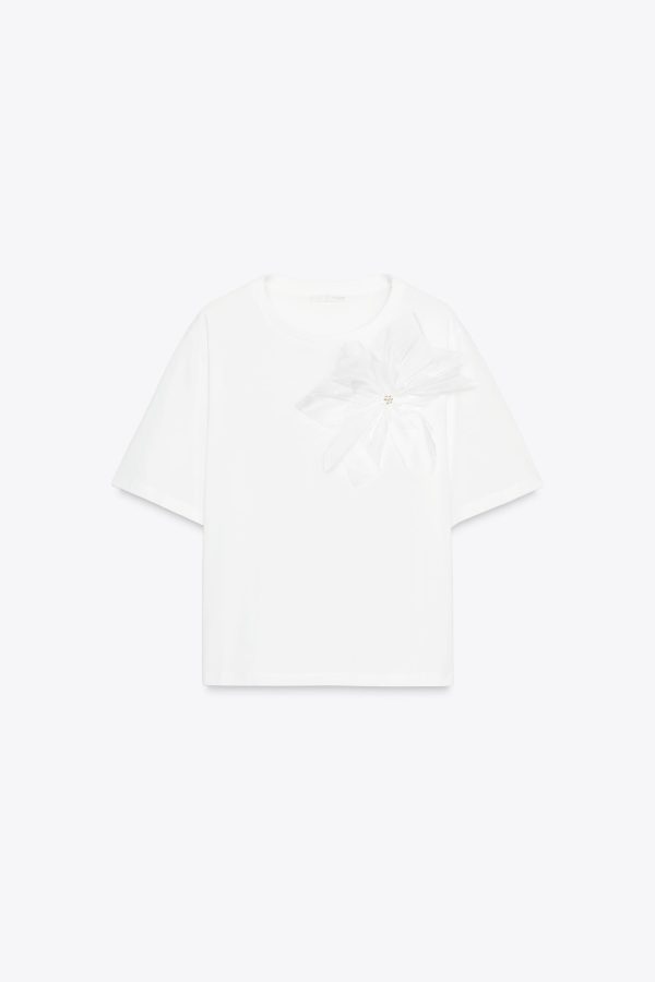 VOLÜMLÜ ÇİÇEK T-SHIRT - از برند زارا