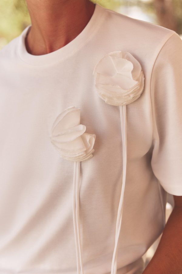 VOLÜMLÜ ÇİÇEK DESENLİ T-SHIRT - از برند زارا