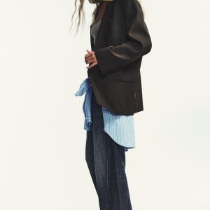 بلزر اورسایز با یقه لایه‌دار و جیب از برند زارا (زنانه)