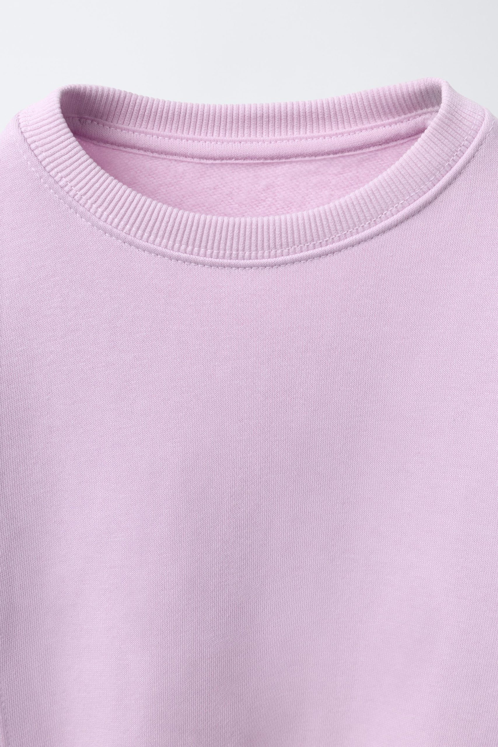 ست سویشرت با کلاهدار و شلوار جین فیتیلی - برند زارا (بچه گانه)