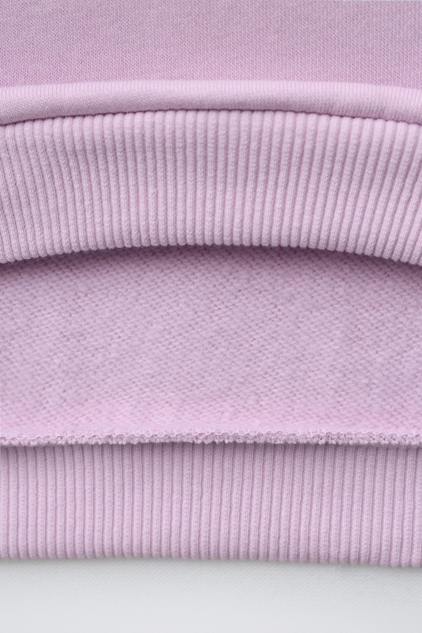 ست سویشرت با کلاهدار و شلوار جین فیتیلی - برند زارا (بچه گانه)