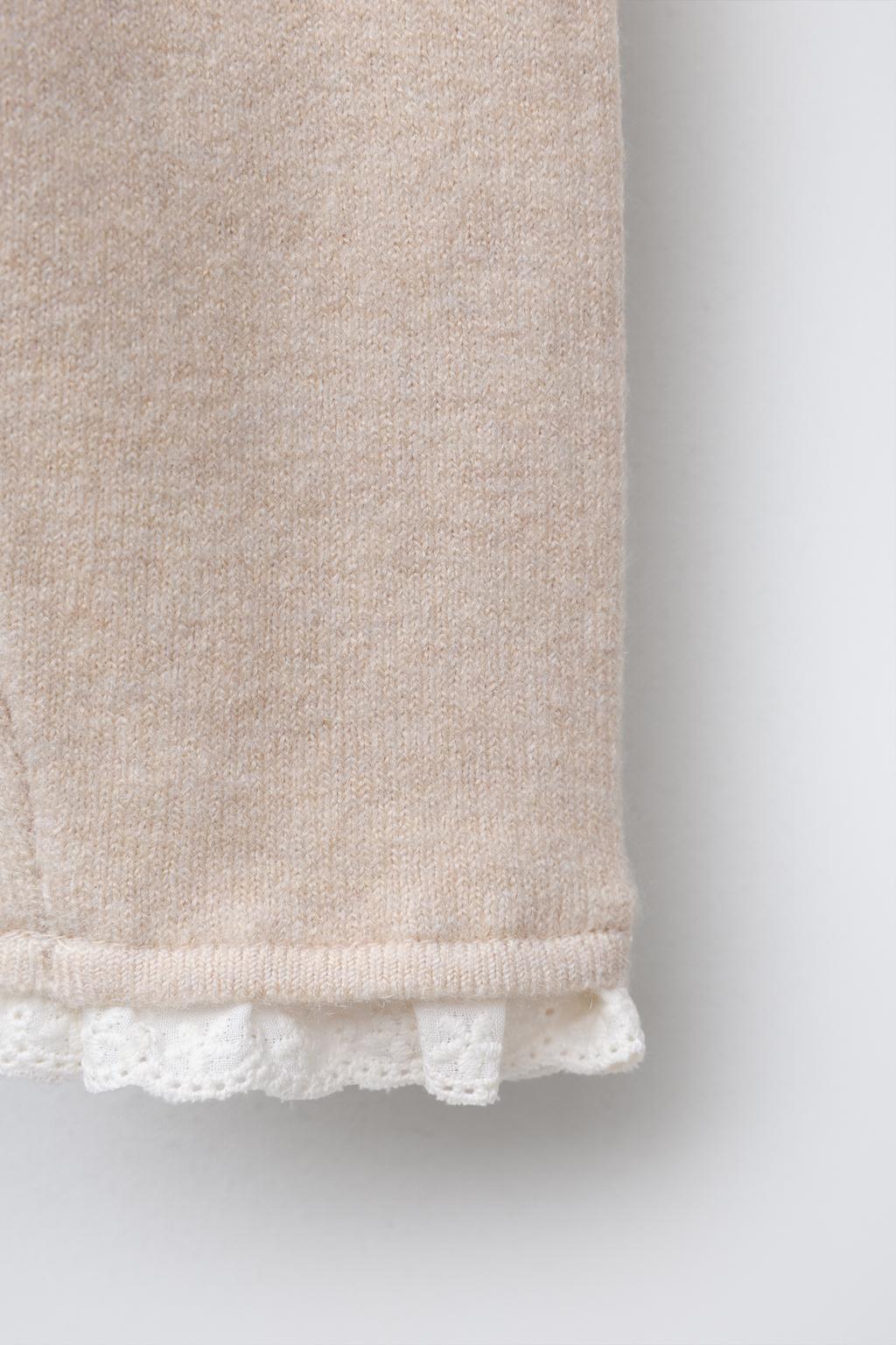 تیشرت یقهدار گلدوزی شده با شلوارک د از برند زارا (بچه گانه)