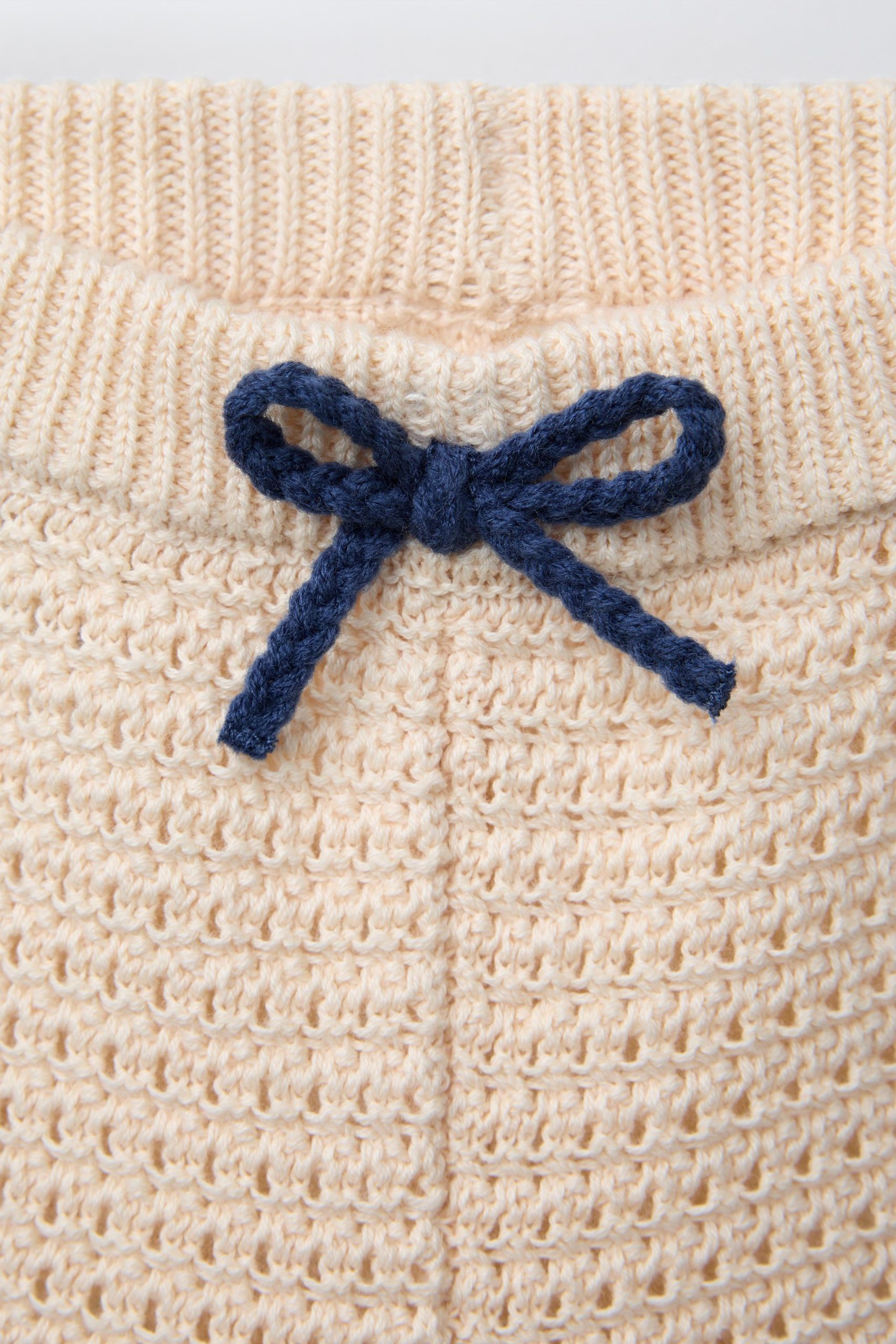 شلوارک بافتنی کمر کشی با پاپیون از برند زارا