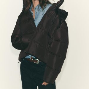 KISA KAPİTONE ANORAK, SU VE RÜZGAR KORUMALI - از برند زارا