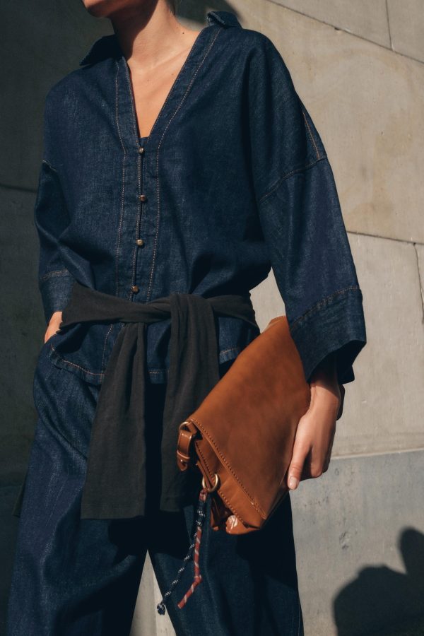 DENIM GÖRÜNÜMLÜ DÜĞMELİ GÖMLEK - از برند زارا