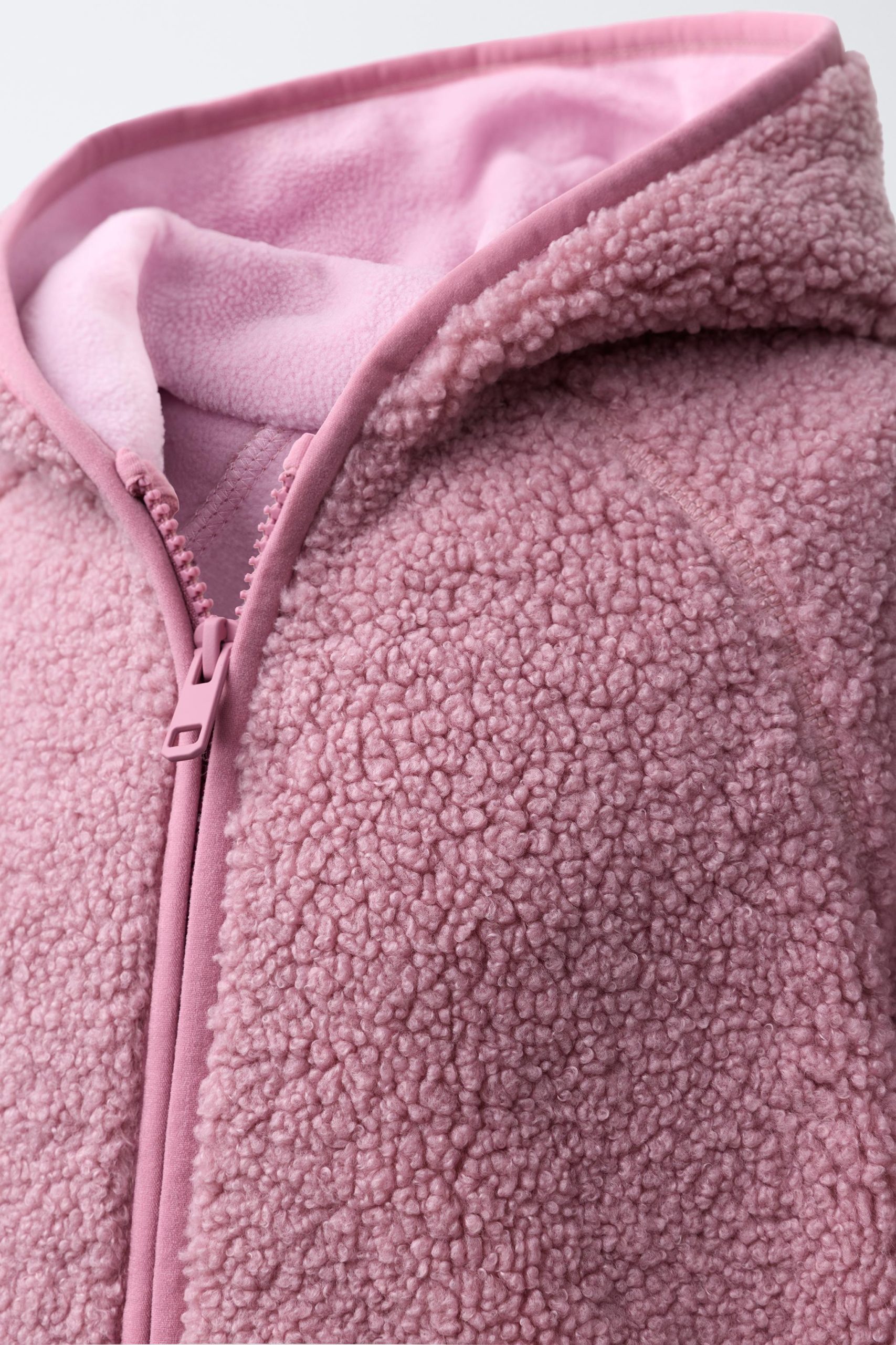 کت جکیتی پشمی با کلاه و زیپ از برند زارا (بچه گانه)