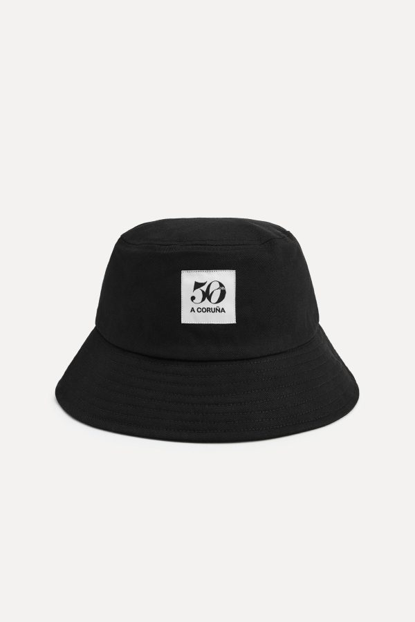 50. YIL DÖNÜÜ YAMALI BUCKET ŞAPKA - از برند زارا