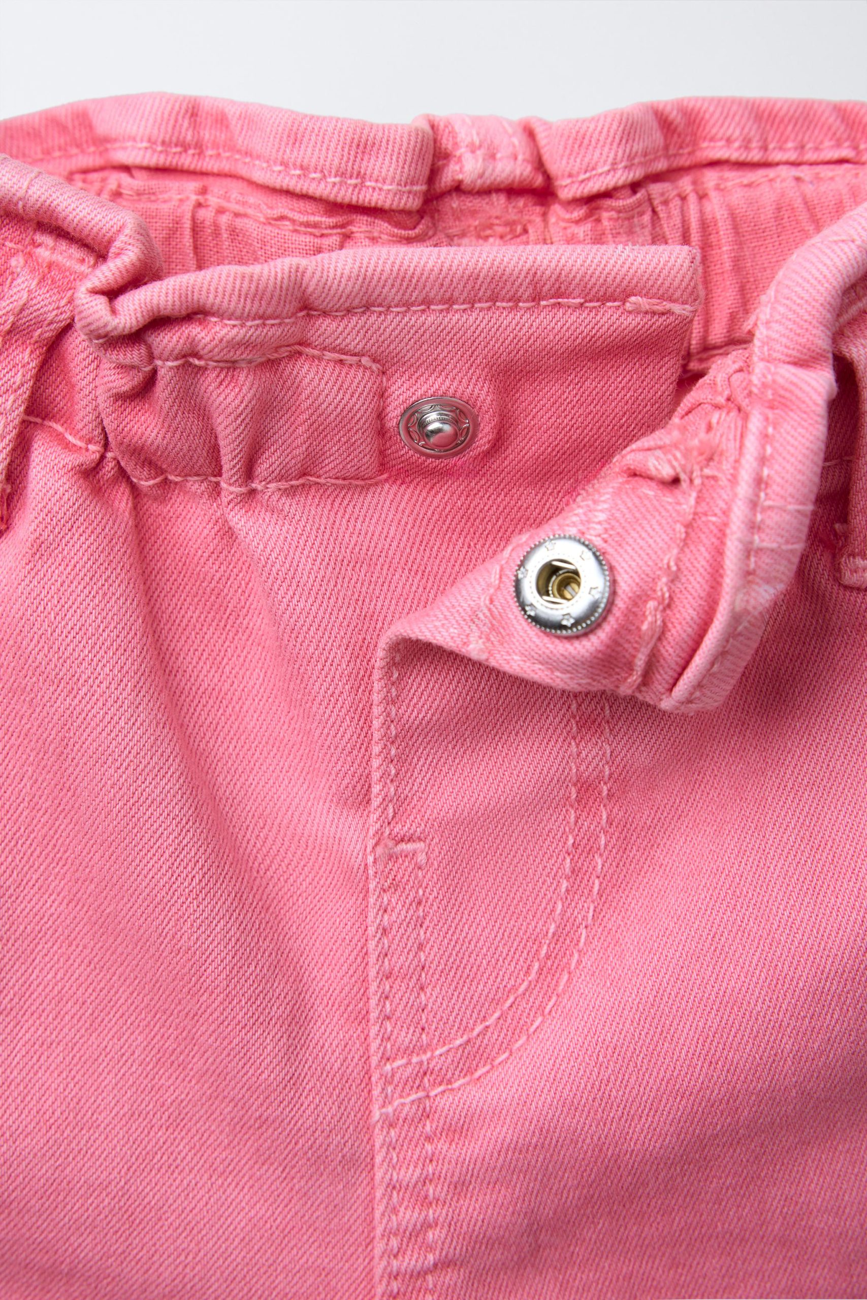 شلوار برمودای کاغذی راحت از برند زارا (بچه گانه)