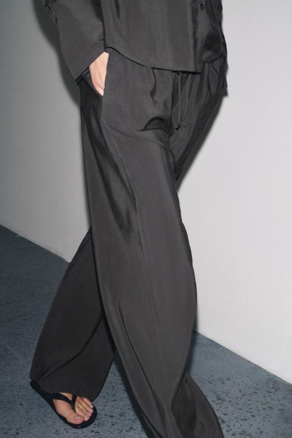 DÖKÜMLÜ ZW COLLECTION PANTOLON - از برند زارا