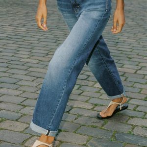 RELAXED FIT YÜKSEK BEL Z.07 KIVRIK PAÇA JEAN - از برند زارا