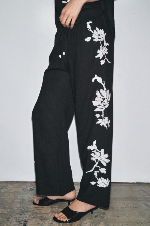 NAKIŞLI BONCUKLU PANTOLON ZW COLLECTION - از برند زارا