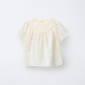 بلوز یقه بیسیکلت آستین کوتاه گل‌دوزی از برند زارا (بچه گانه)