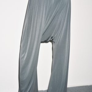 شلوار دکمه‌ای کوتاه با کمر کشی از برند زارا (زنانه)