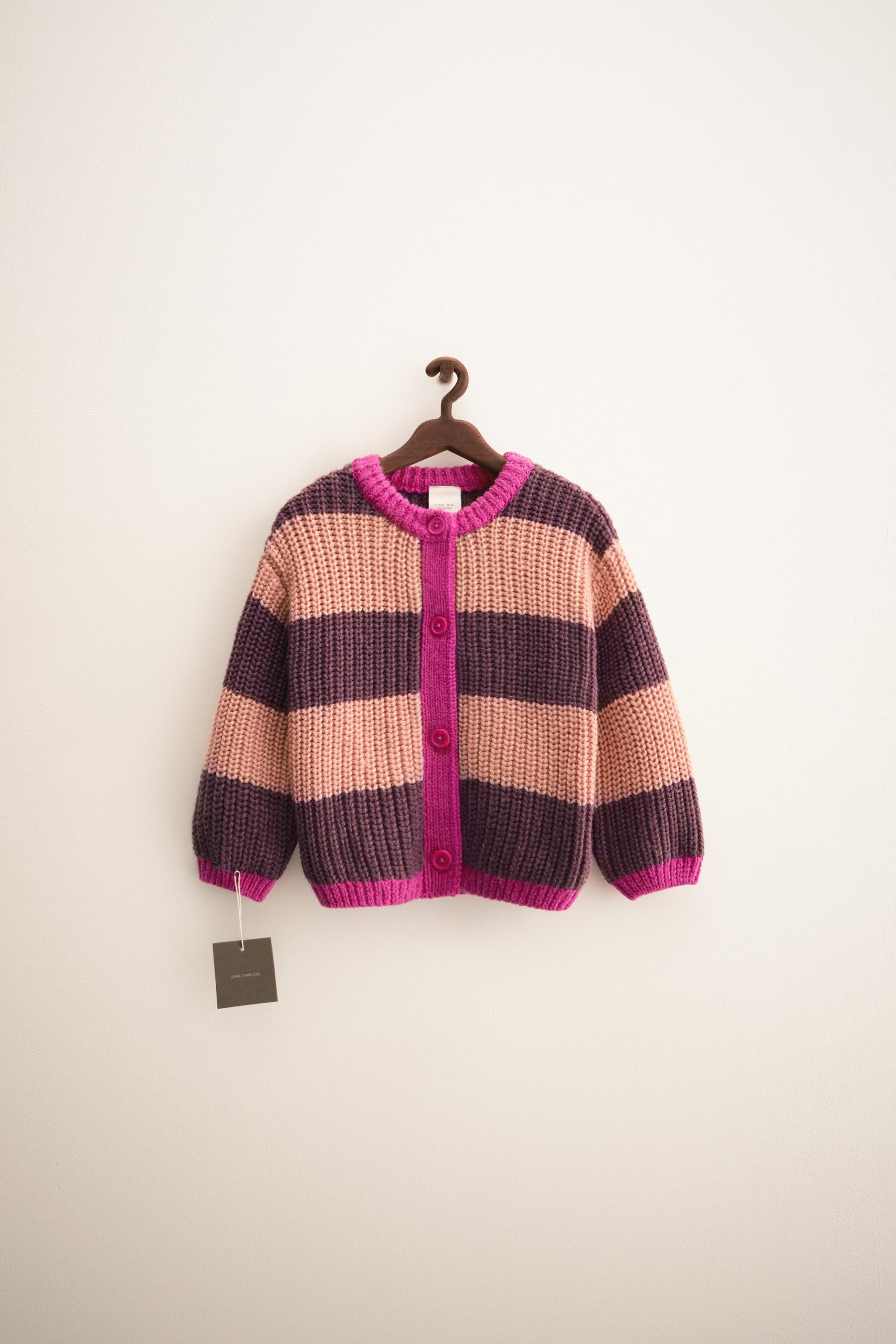 کتانی پشمی یقه گرد با دکمه از برند زارا (بچه گانه)