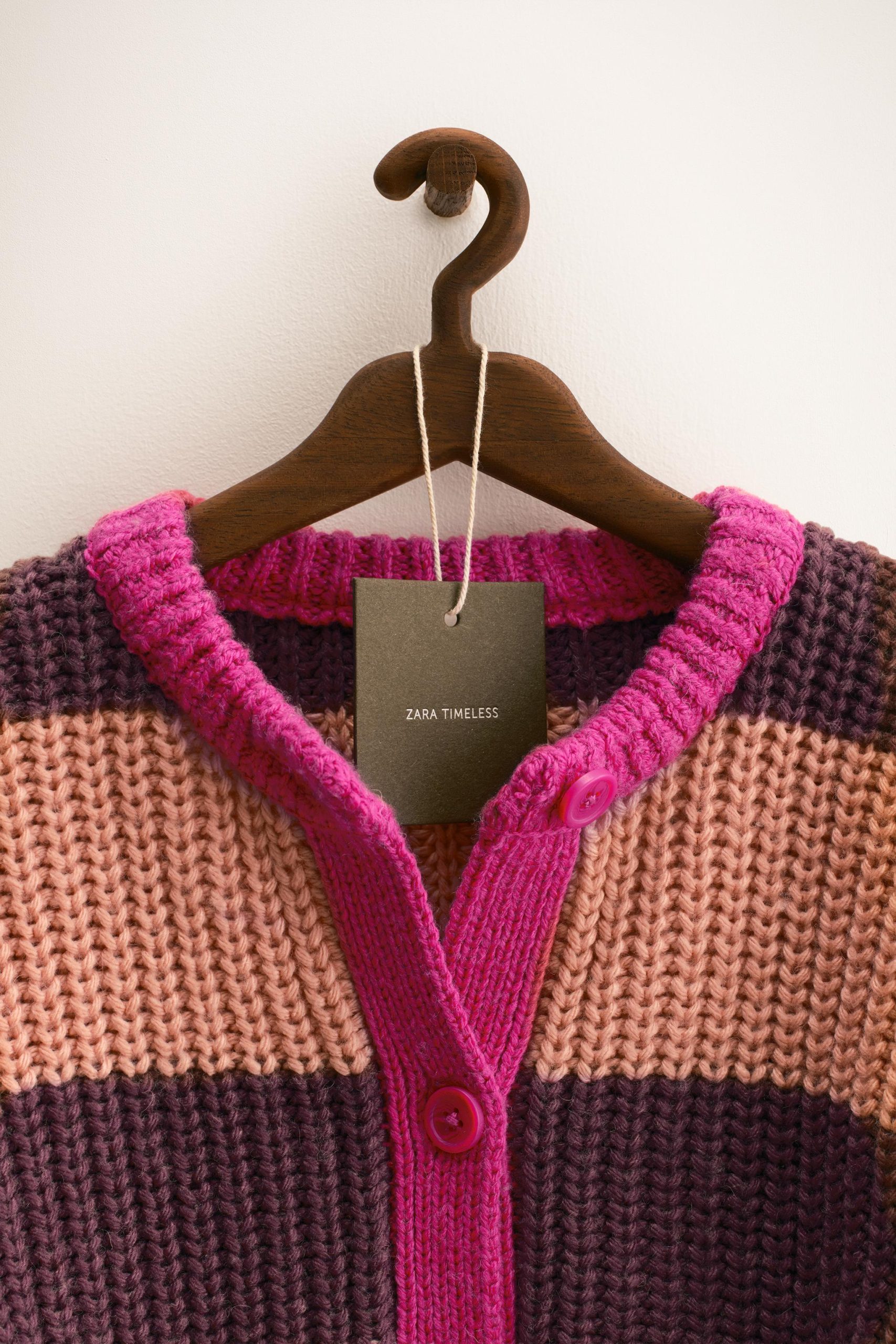 کتانی پشمی یقه گرد با دکمه از برند زارا (بچه گانه)