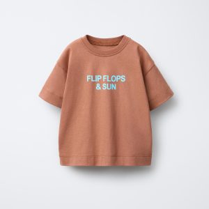 تی‌شرت پنبه‌ای یقه گرد با شعار از برند زارا