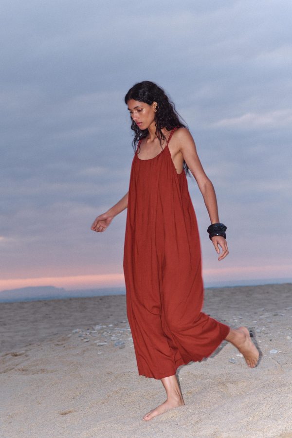 OVERSIZE ASKILI ELBİSE - از برند زارا