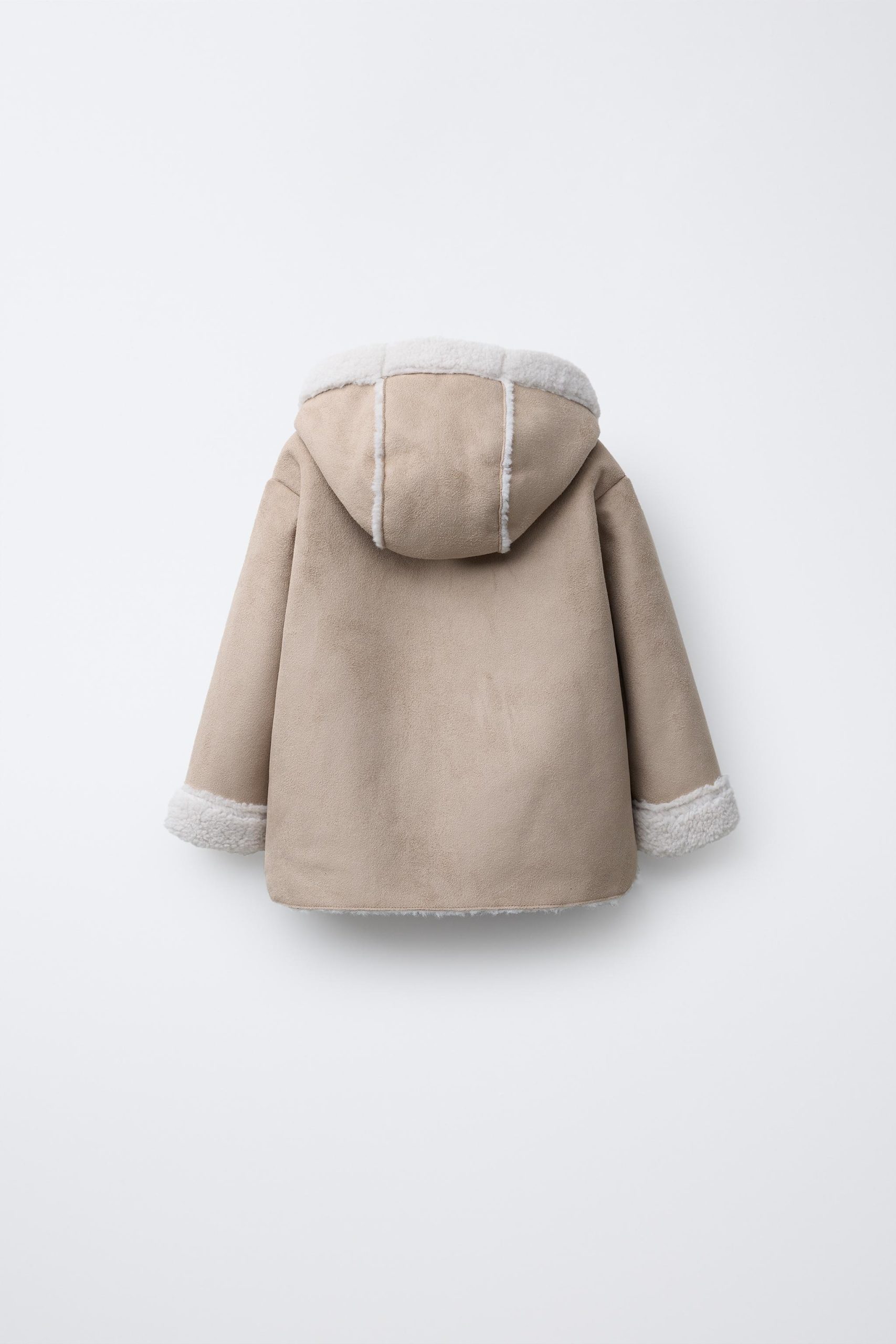 کت جلوبسته کلاهدار با آستین چیندار از برند زارا (بچه گانه)