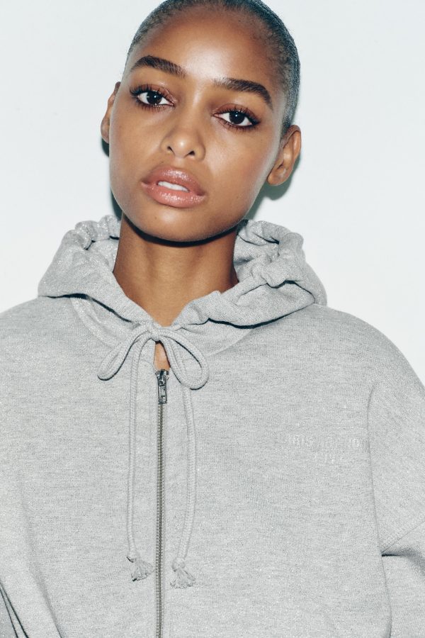 METALİK İPLİ CROP SWEATSHIRT - از برند زارا