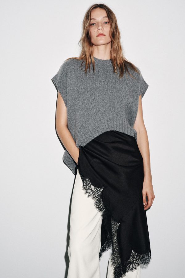 YÜNLÜ OVERSIZE YELEK - از برند زارا