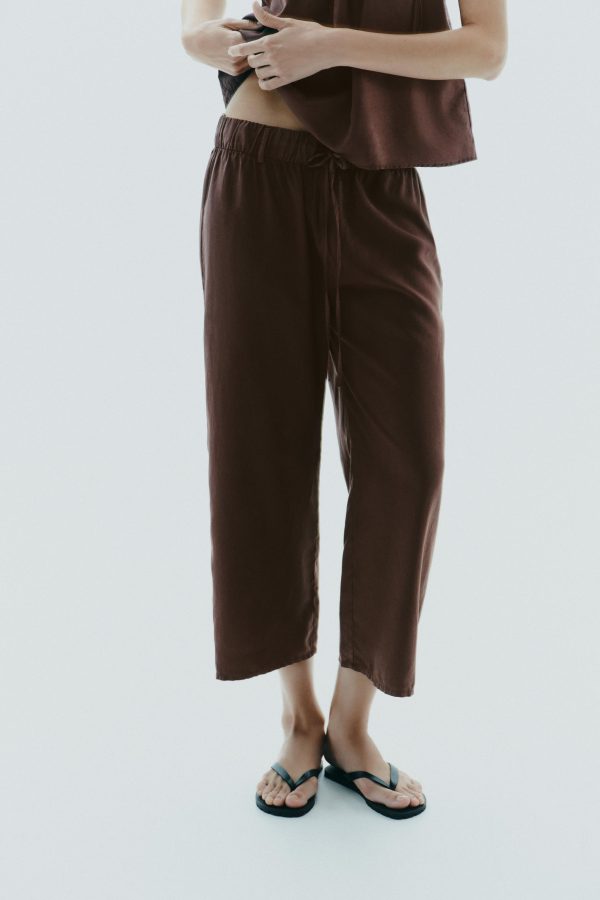 DÖKÜMLÜ KISA PANTOLON - از برند زارا