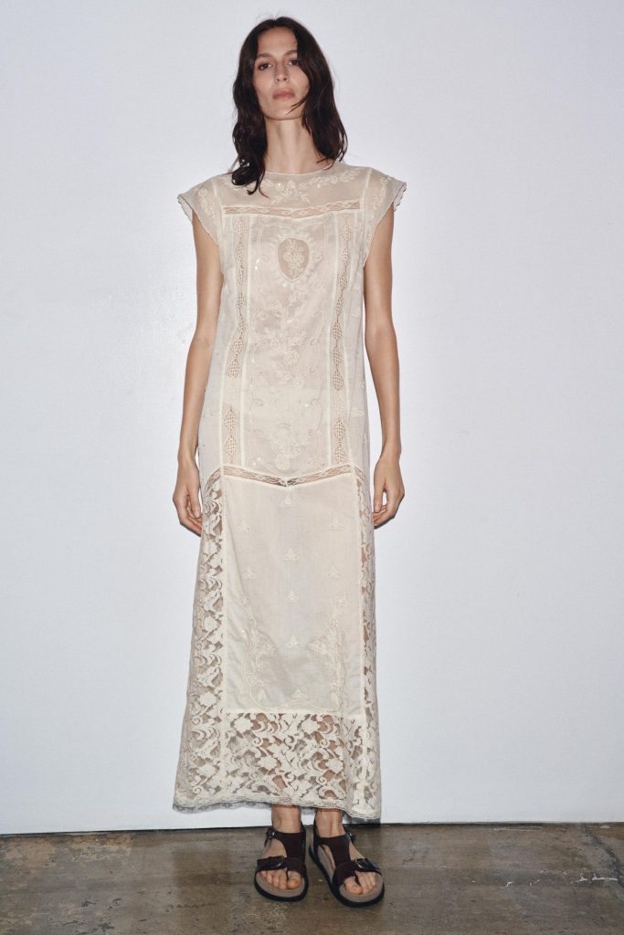 İŞLEMELİ PULLU LIMITED EDITION ELBİSE - از برند زارا