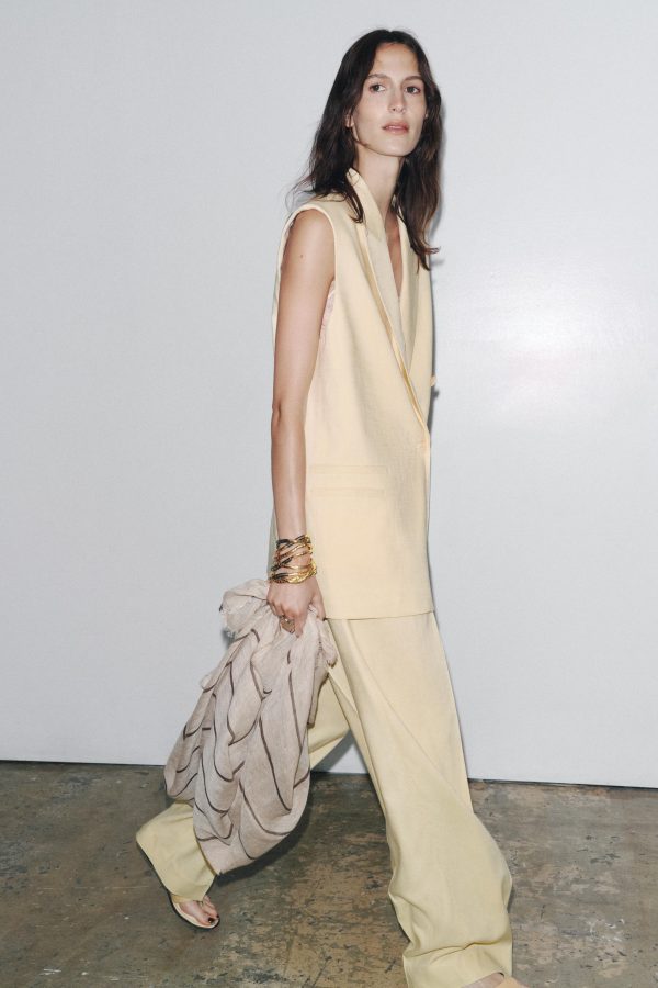 OVERSIZE KRUVAZE ZW COLLECTION YELEK - از برند زارا