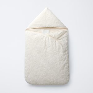 پوشش حمل نوزاد با کلاه و دکمه مخفی از برند زارا (بچه گانه)