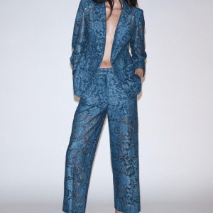 KISA PAÇA DANTEL PANTOLON - از برند زارا