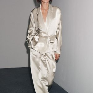 KEMERLİ SATEN BLAZER ZW COLLECTION LIMITED EDITION - از برند زارا