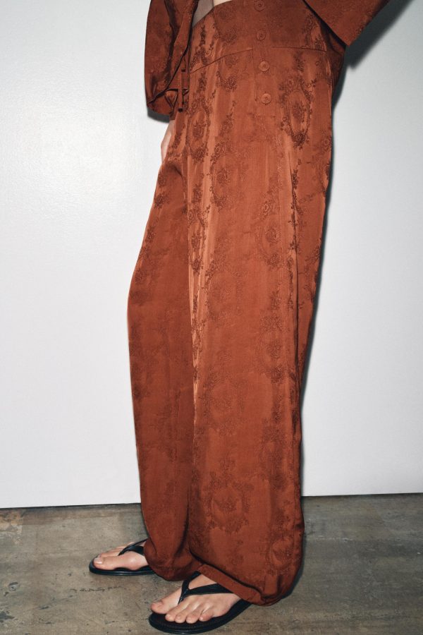 ZARA WOMAN KOLEKSİYONU JAKARLI PANTOLON - از برند زارا