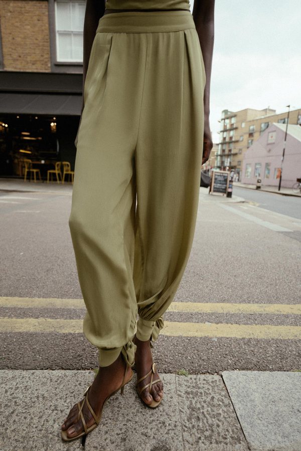 MANŞETLİ BALON PANTOLON - از برند زارا