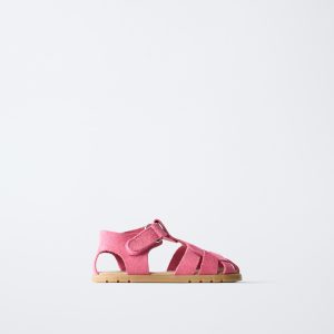 صندل چرم گاوی با زیره لاستیکی از برند زارا