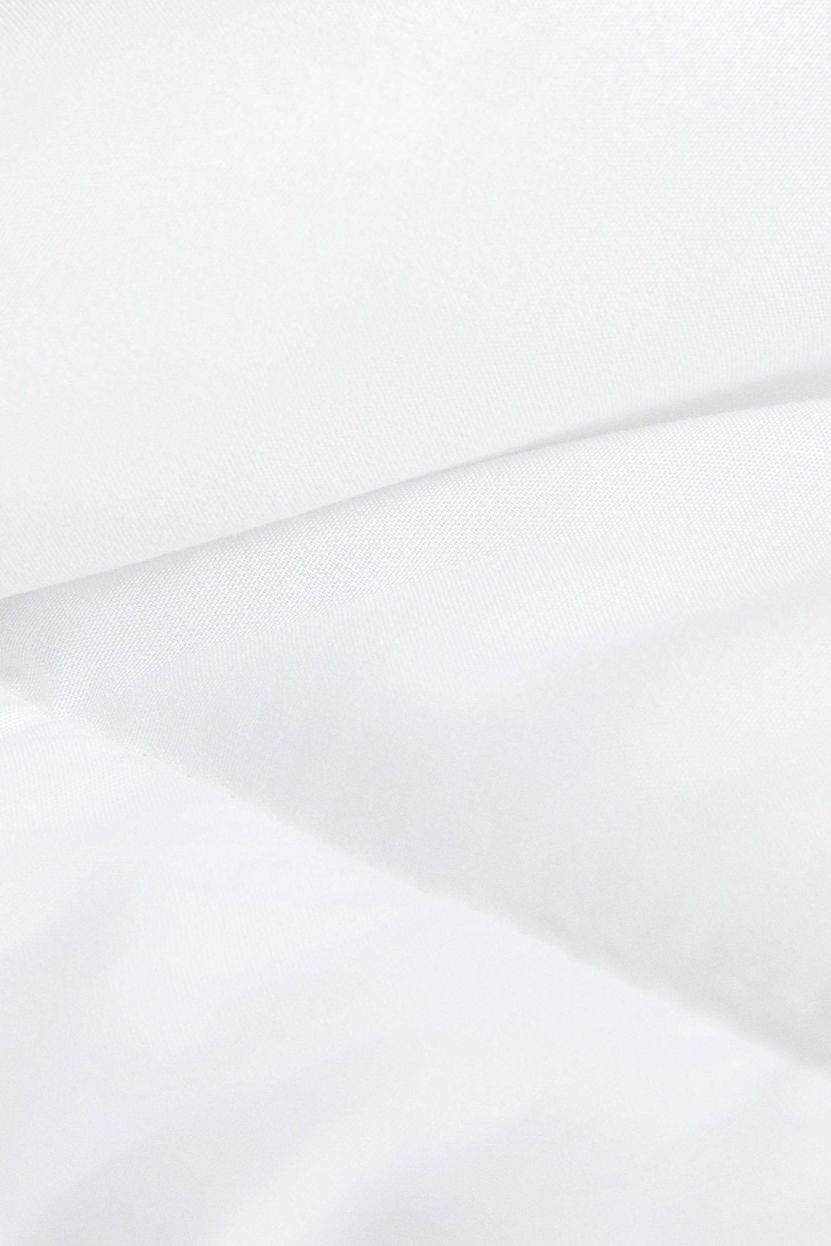 پتو میکروفیبر نرم با دمای متوسط از برند زارا