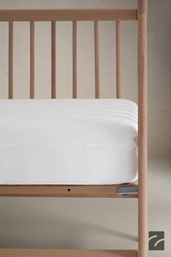 محافظ تشک ضد آب نازک برای کودکان از برند زارا