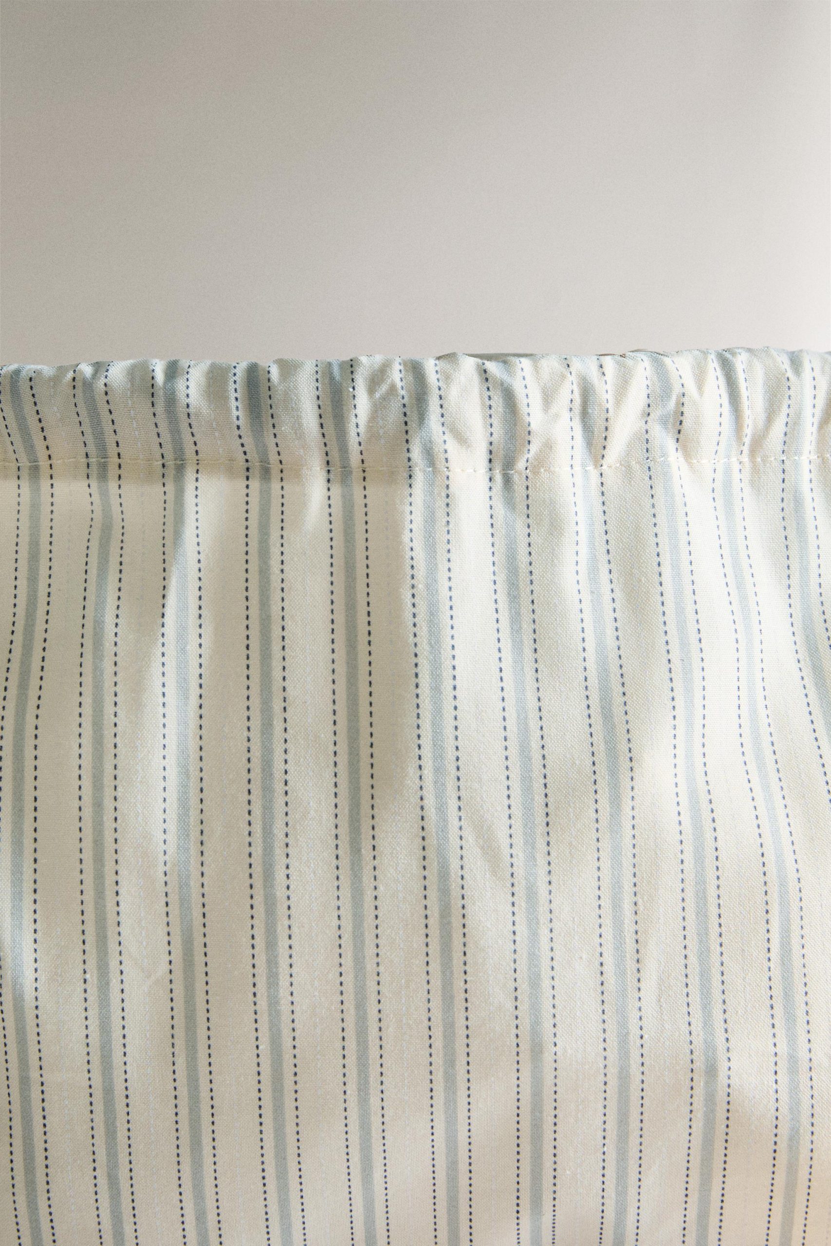 کیسه لباس پنبهای راهراه کودک از برند زارا