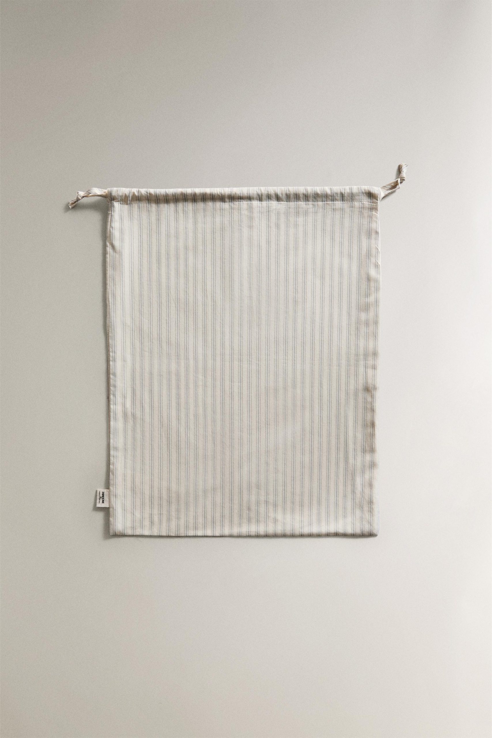 کیسه لباس پنبهای راهراه کودک از برند زارا