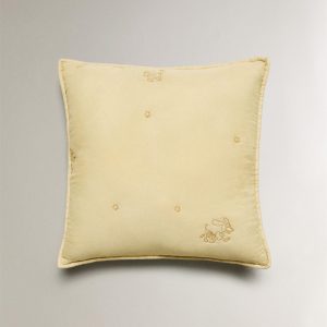 کوسن کتان ساده کودک با طرح سگ از برند زارا