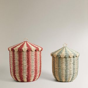 سبد کاغذی خط‌دار با درب کودکانه از برند زارا