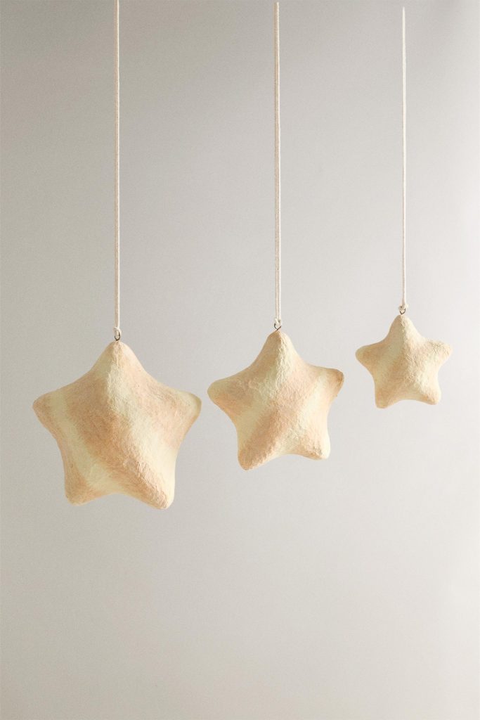 ستارههای فسفری کاغذی فضایی از برند زارا