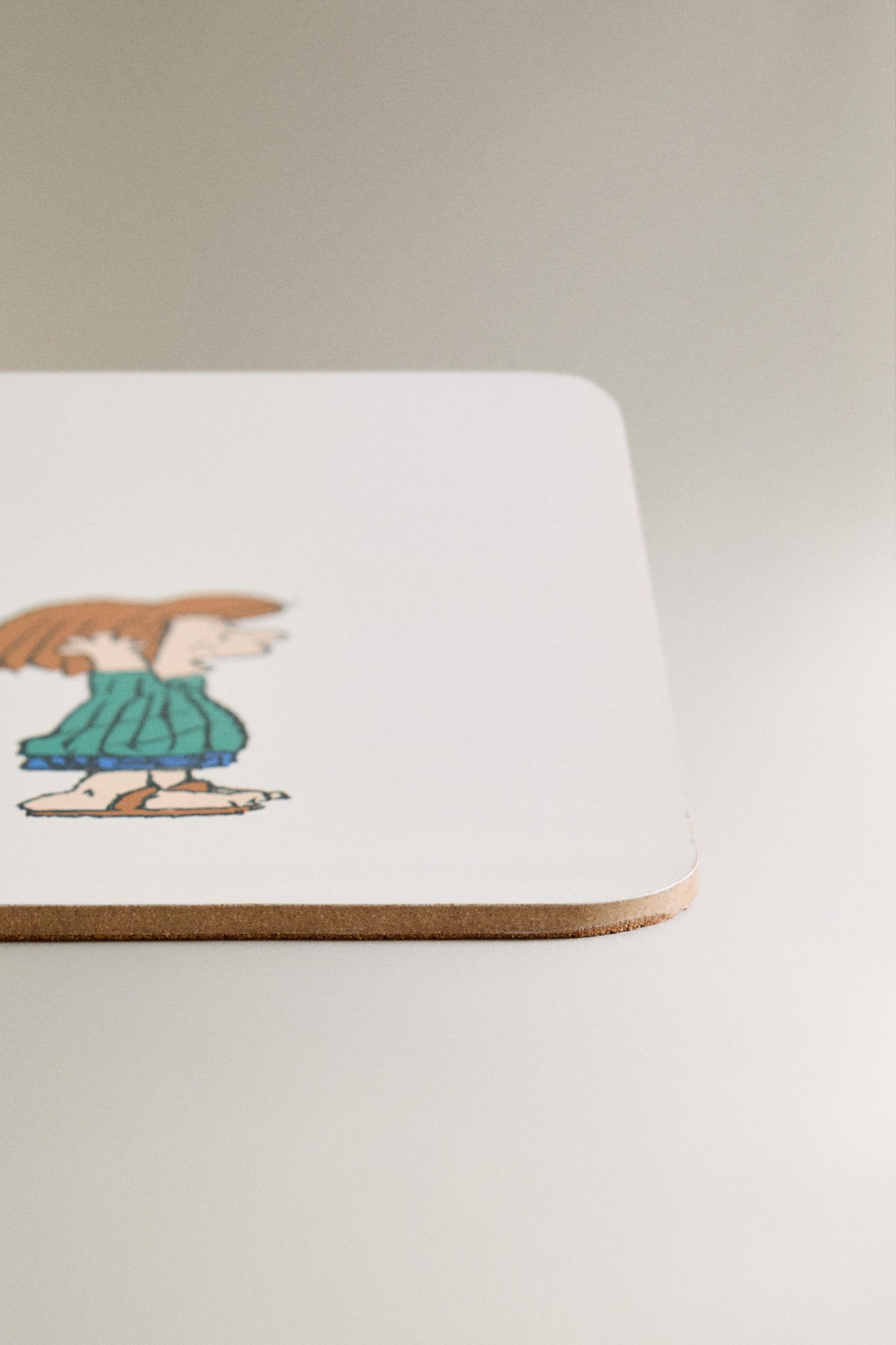 سرویس چوب پنبهای طرح شخصیتهای Peanu از برند زارا