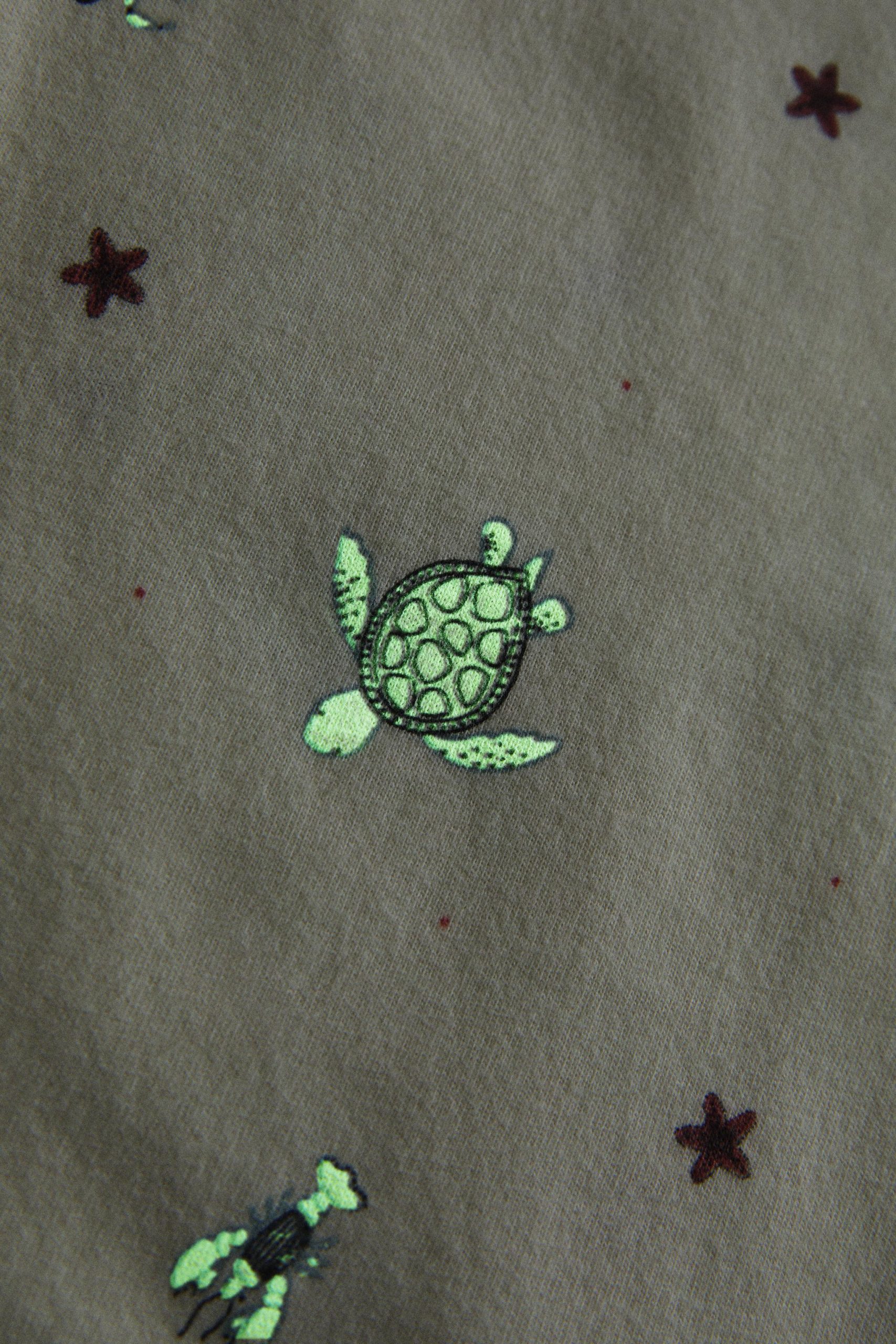 روکش زیر تشک کودک با طرح دریایی از برند زارا