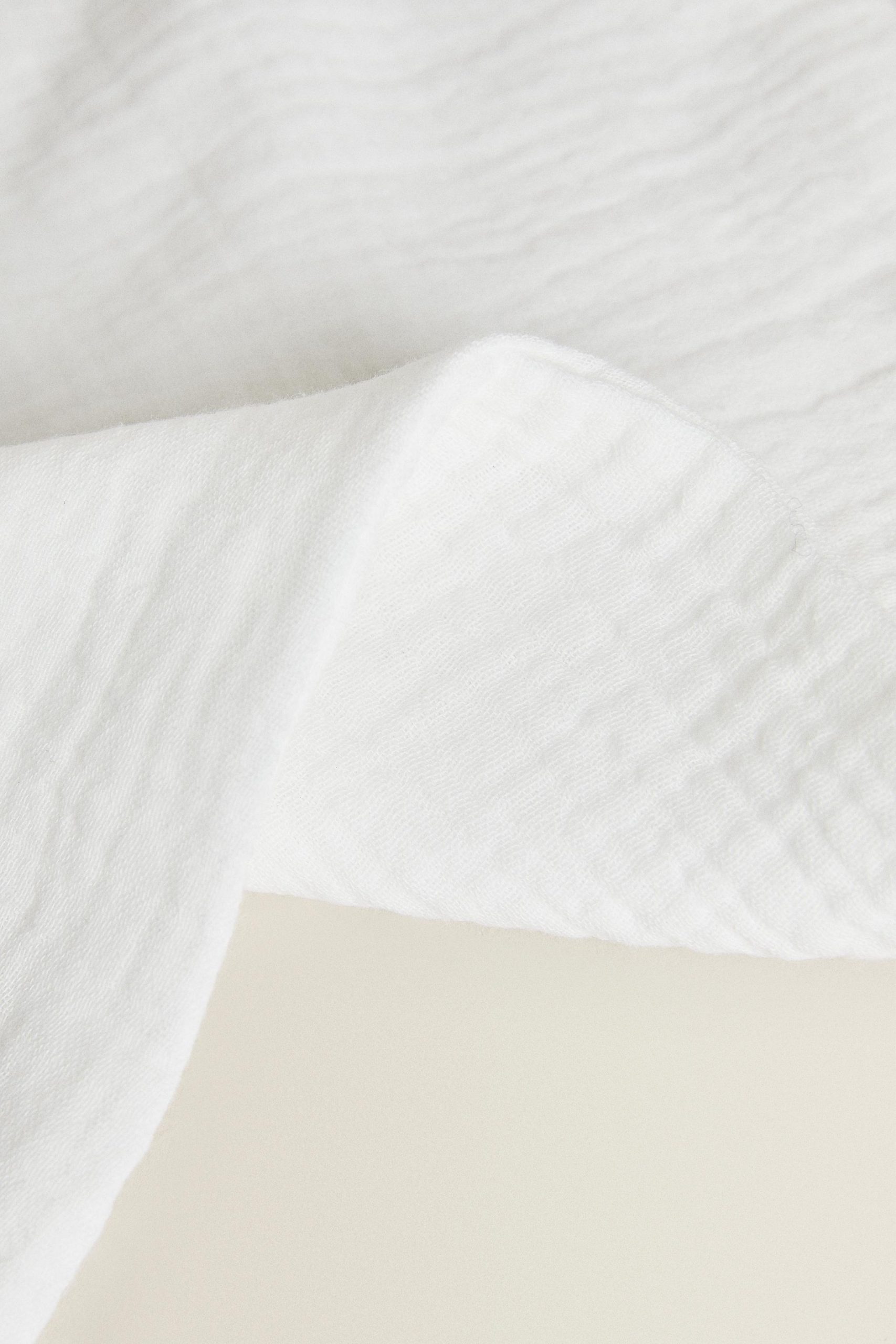 دوست خواب نوزاد با سر خرگوشی نرم از برند زارا