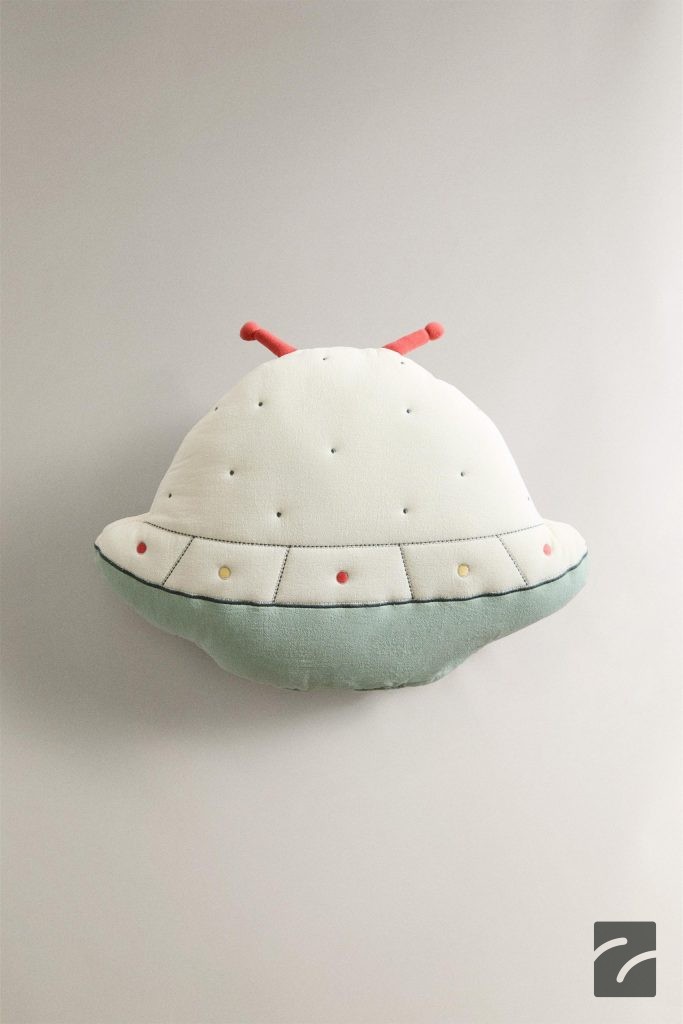 بالش کودکانه پنبه‌ای دایره‌ای درخشان از برند زارا