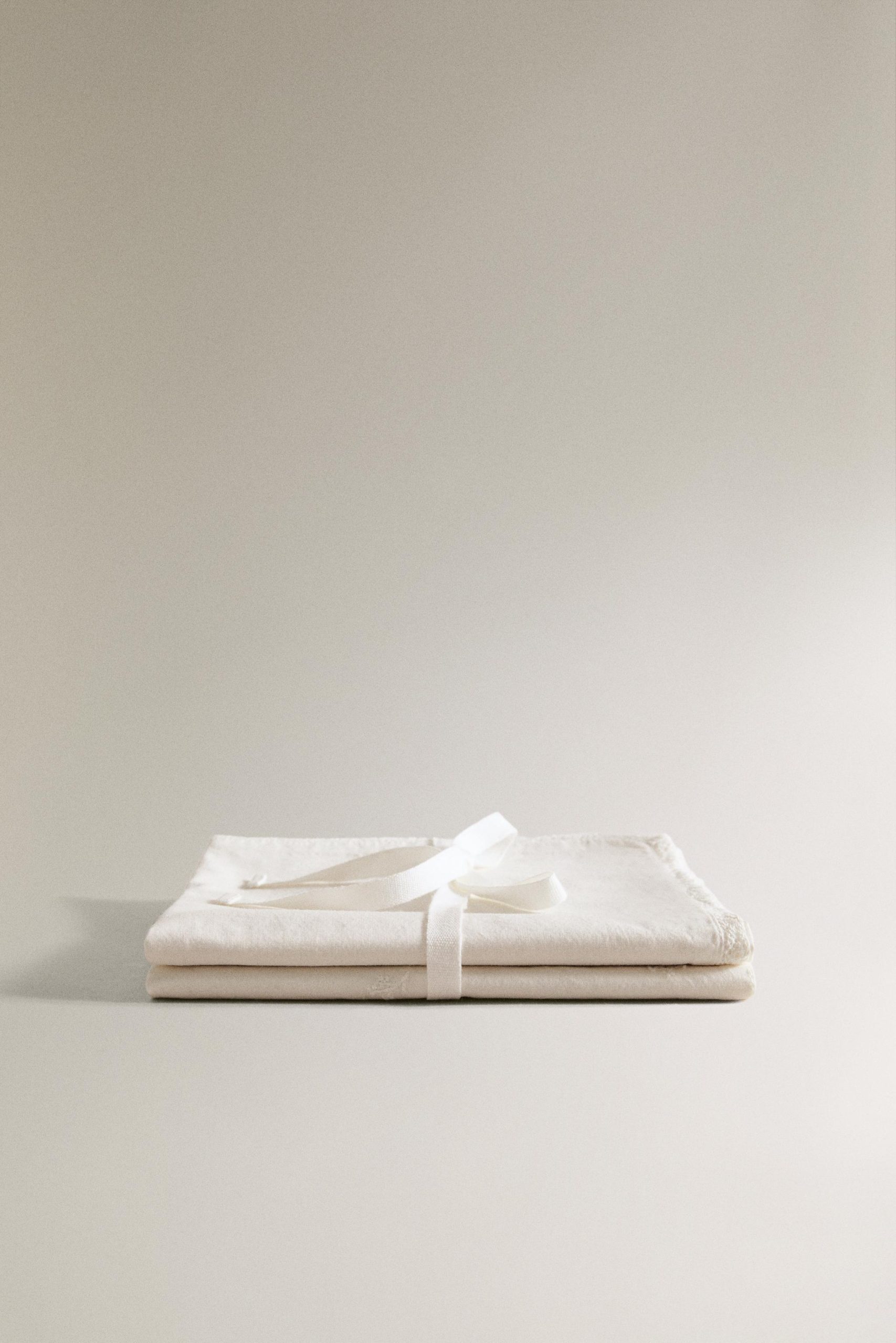 بسته دو عددی پارچه توری نوزاد از برند زارا