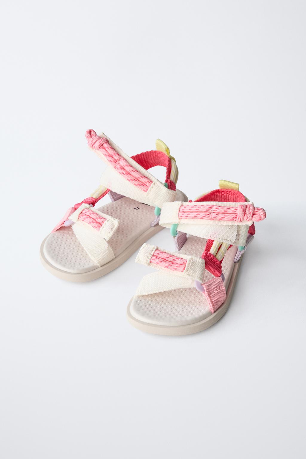 سندل تکنیکی با بند چسبی و پاشنه نرم از برند زارا