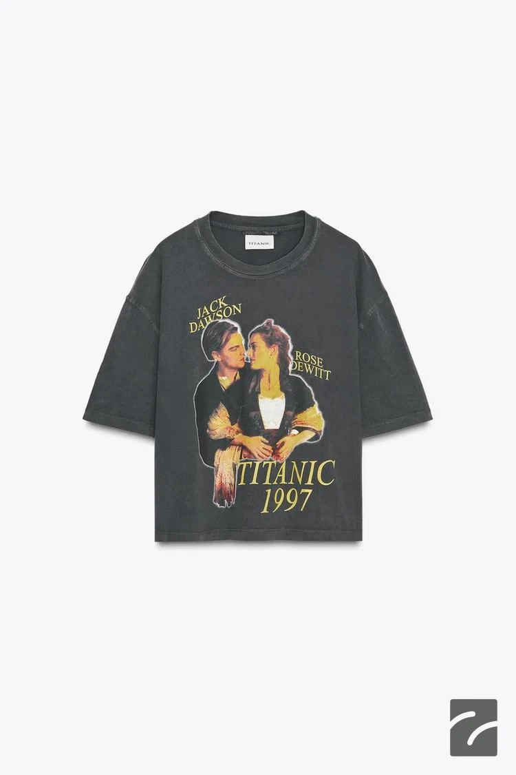 تیشرت پنبهای با طراحی تایتانیک از برند زارا (زنانه)